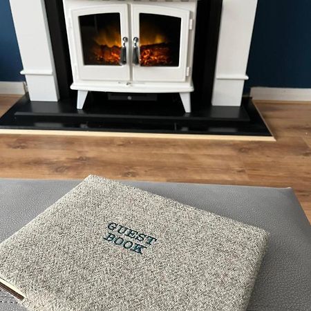 Marie'S Hoose Villa Stornoway  Bagian luar foto